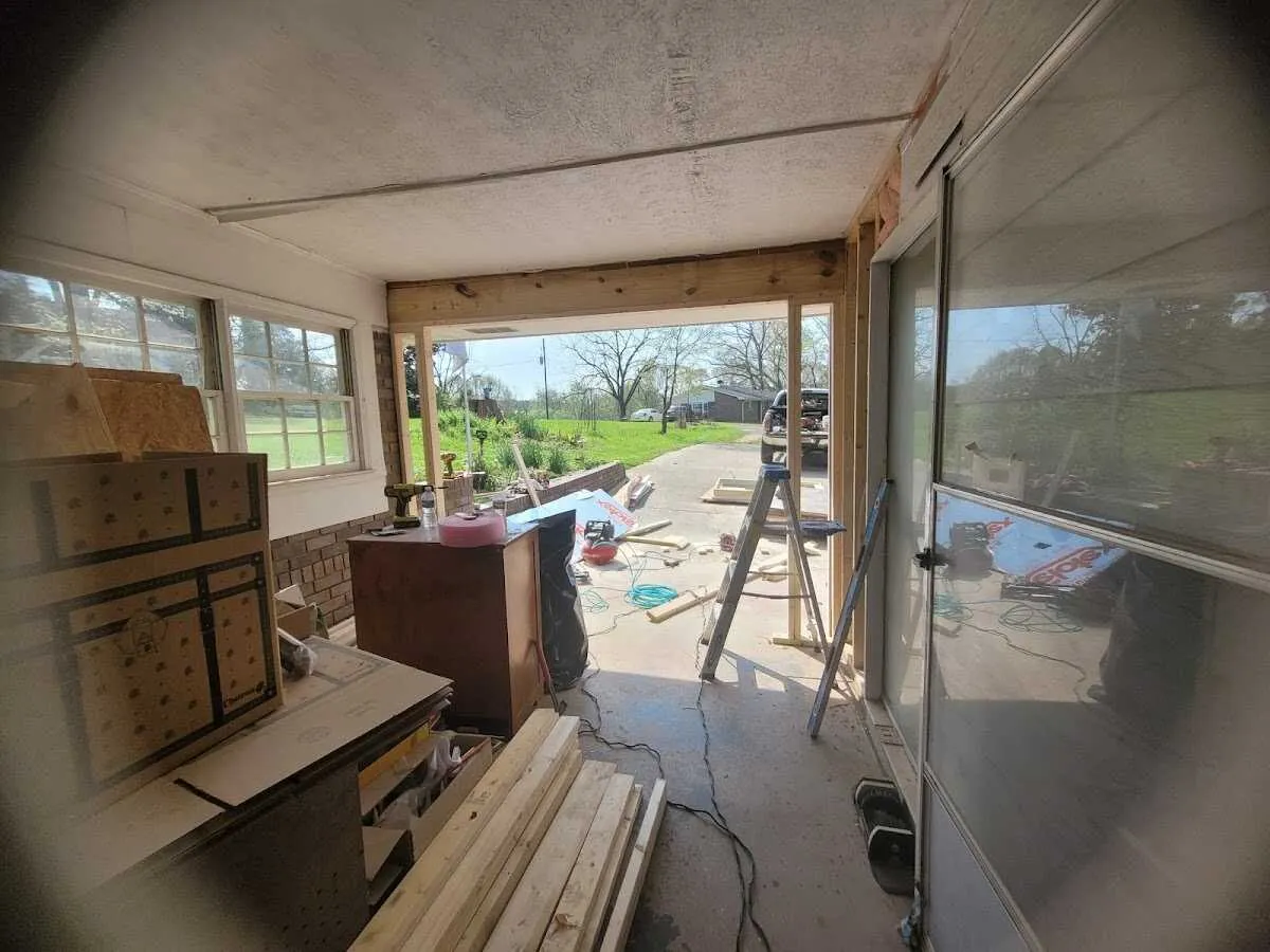 Air movers and dehumidifier for Drying & Dehumidification in Newington Forest